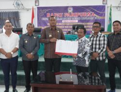 Eksekutif dan Legislatif Sahkan P-APBD Kabupaten Toba Sebesar Rp 20,4 Miliar