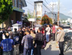 Polres Toba Hadirkan Rasa Aman Bagi Jemaat Saat Ibadah Jumat Agung 